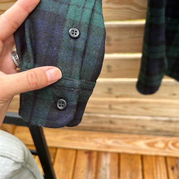 Pendleton Wool W’s button down - Picture 6 of 6